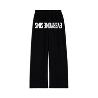 DISTORTED LOGO OVERSIZED BOTTOMS￼